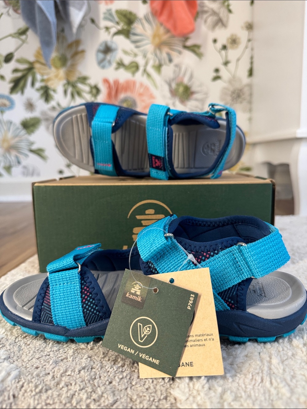 Kamik Kids Teal and Navy Adjustable Outdoor Sandals